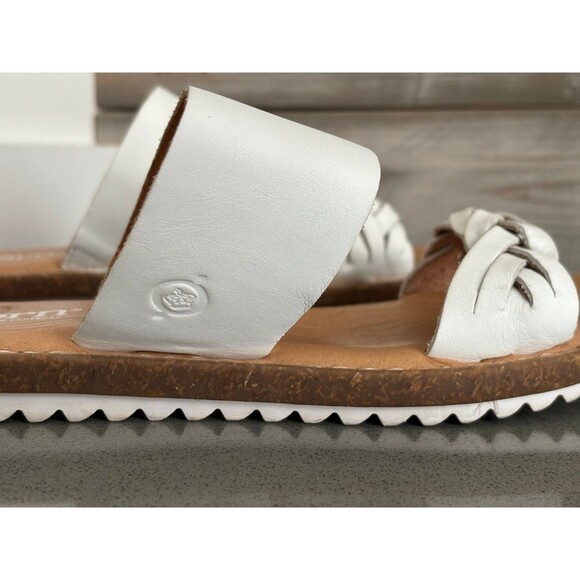 BORN MORENA WHITE LEATHER SLIDES SANDALS SZ 7M BRAIDED SLIP ON CASUAL RETAIL $99 - Picture 7 of 12
